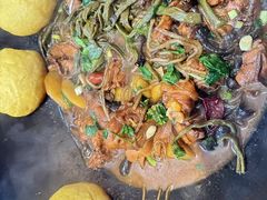 -锅老头海鲜铁锅炖
