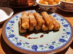 -炉小二铜锅牛蛙•川湘菜(三里屯店)