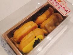 迷你香草闪电泡芙-Olé精品超市(前海壹方城店)
