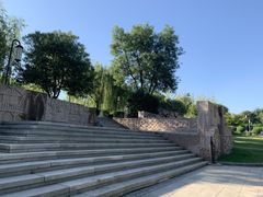 -鹦鹉寺公园