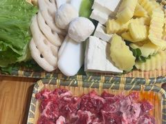 -清真牛莽莽全牛火锅店(雄达茶城店)