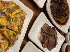 -萨拉伯尔(燕莎友谊商城店)