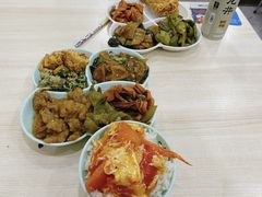 -晓宇盒饭(民安街店)