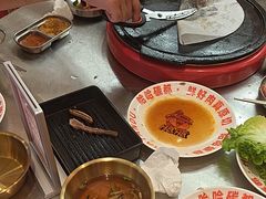 -哈哈碳都·牛肋条无限自助烤肉(宝龙店)
