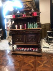 -TWOFACE 双面理发馆