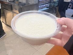 -雪露酸奶