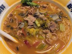 -粉小主·贵州酸汤牛肉粉(南京仙林金鹰店)