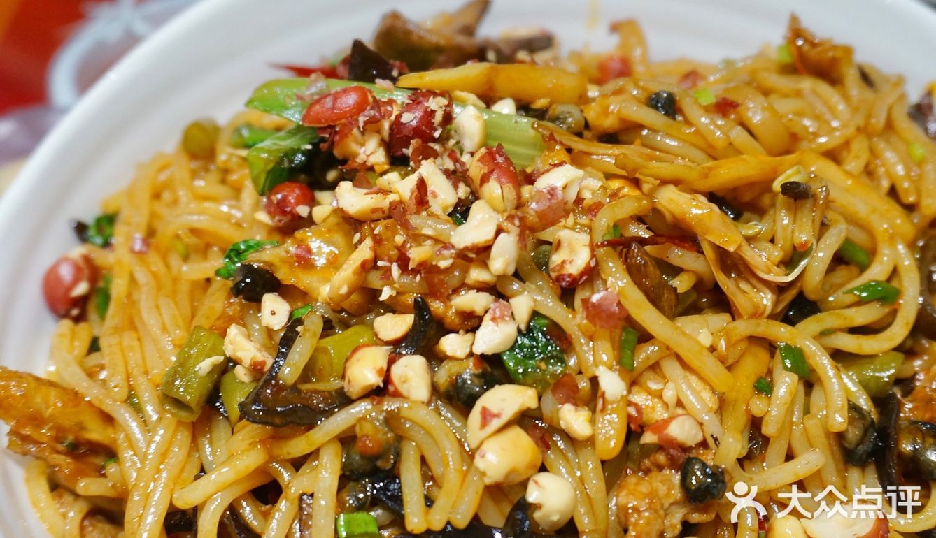 深圳探店｜城中村美食 胖明螺狮粉