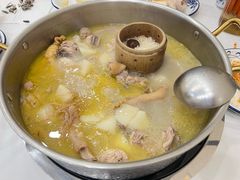 -朴小妹人参鸡汤火锅(长白山万达店)