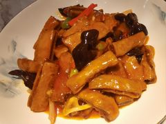 -马老六清真餐厅(雁滩店)