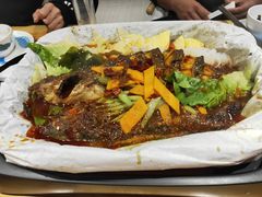 招牌香辣味清江鱼-鱼颜诱纸纸上烤鱼·蛙(龙湖天街店)