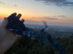 -鬼笑石后山停车场