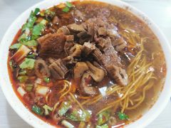 -崇州余荞面(落虹桥店)