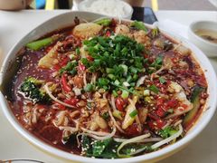 -三顾冒菜·麻辣烫(万达店)