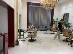 -Hello Lady发型设计