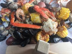 -The Crab Pot Seattle