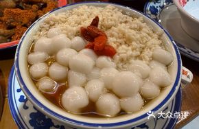 Cooling Glutinous Rice Balls