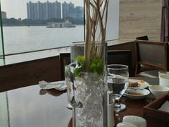 -白天鹅宾馆·流浮阁咖啡厅