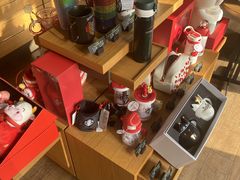 零售区-星巴克(红房子店)