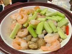 -香山湖家家宴(中山陵店)