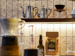 -Café Monson