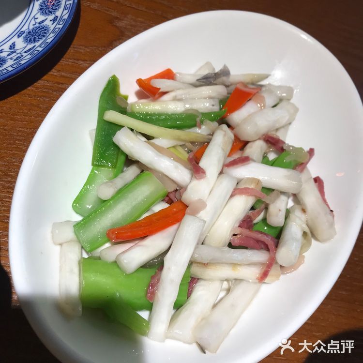 年度最糟糕的一餐出炉[微笑]