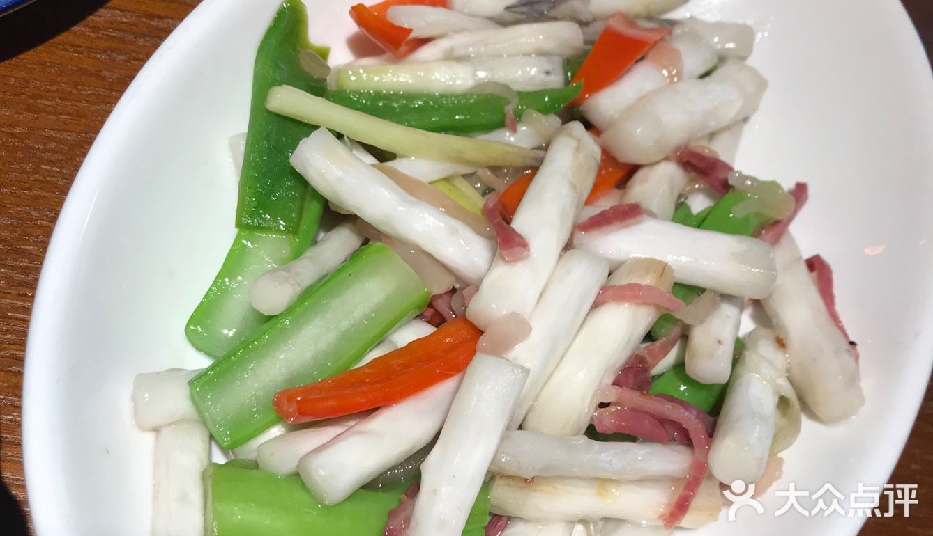 年度最糟糕的一餐出炉[微笑]