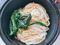 -霸蛮湖南菜·牛肉粉(荣京西街店)