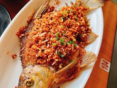 干烧武昌鱼-莲餐厅·湖北菜·藕汤是头牌(愚园路店)