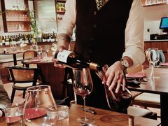 -肆海小川菜酒馆Wine Bistro (青年路店)