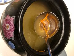 从草花珍菌炖老鸭-丽晶美庐·玉兰餐厅