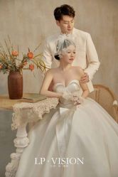 -乐派诗婚纱摄影