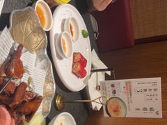 -蝴蝶里·粤菜·点心(滨江龙湖店)