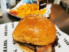 -shark burger·鲨鱼汉堡(交子大道店)