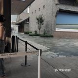 太古里｜奢侈品牌卖咖啡，多少钱一杯？