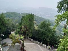 -灵岩山风景区