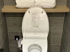 -杭州西湖湖滨银泰亚朵酒店