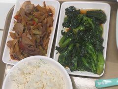 -老乡鸡(融科天地店)