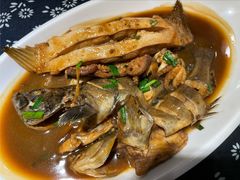 酱炖杂鱼-旺角小渔村(二马路店)