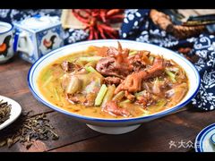 -八两八金·莱芜特色炒鸡(市南漳浦路店)