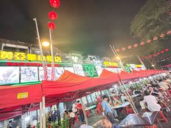 -黄亚华小食店(Jalan Alor)