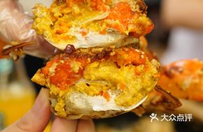 Stuffed Crab and Oyster Clay Pot Rice