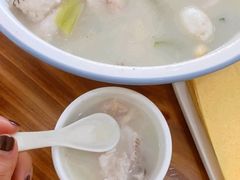 -美顺香食府鱼头老店(雪野湖店)