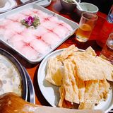 表示这个套餐有点少都没有吃饱，又点了好多吃的