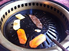 -炼火烤肉店