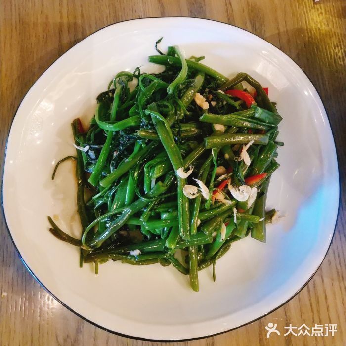 lian尚莲越泰料理(兴业太古汇店)虾酱炒通菜图片
