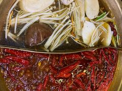 -沸炉重庆老火锅(军事博物馆店)