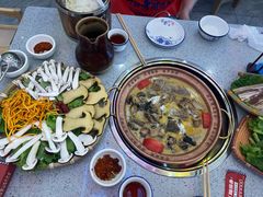 -阿婆情腊排骨火锅(金虹路店)