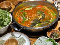 -快活林酸汤鱼鲜品火锅店(甲秀楼店)