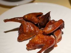 古法烧乳鸽-惠食佳(滨江大公馆店)